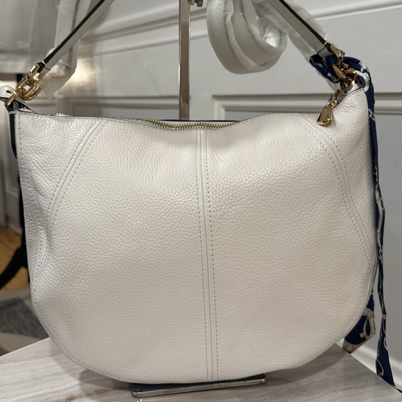 Michael Kors Bag Brooke White Hobo NWT - Picture 7 of 17